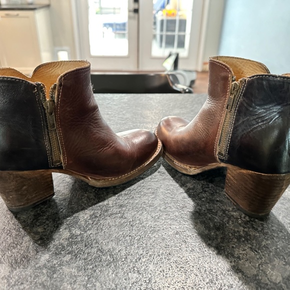 Bedstu Women Booties 6 - Picture 3 of 4